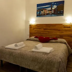 https://ca-del-megio.hotelinveneto.com